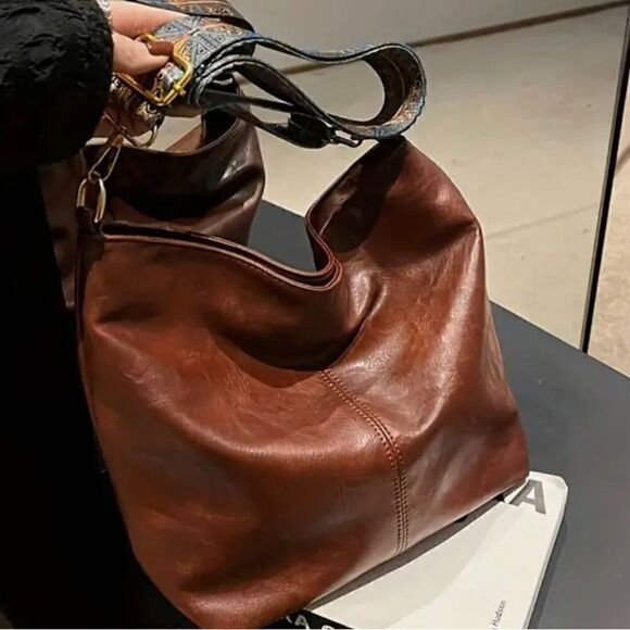 NEW Cross body peacock Strap Hobo Shoulder Bag dark faux leather purse bag work - Picture 2 of 3